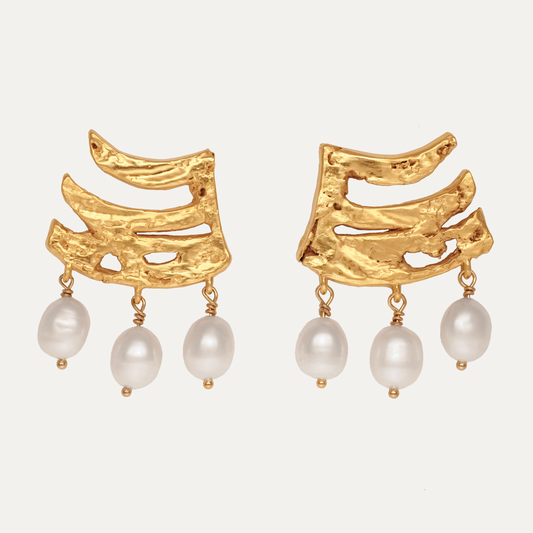 The Eternal Luck Earrings in Gold